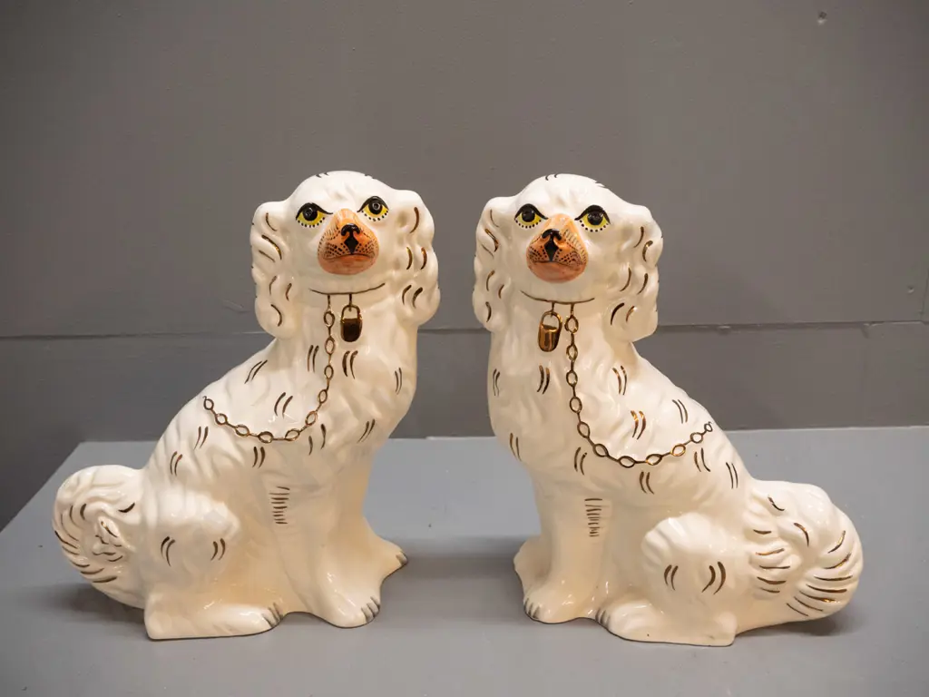 pair of reproduction Staffordshire dogs marked Chelsea Works Burslem H-310 Image 1++