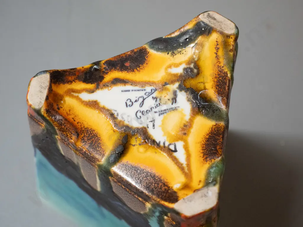 Clarice Cliff Bizarre pattern hand painted triangular vase - several hairline cracks H-190 W-140 Image 1++