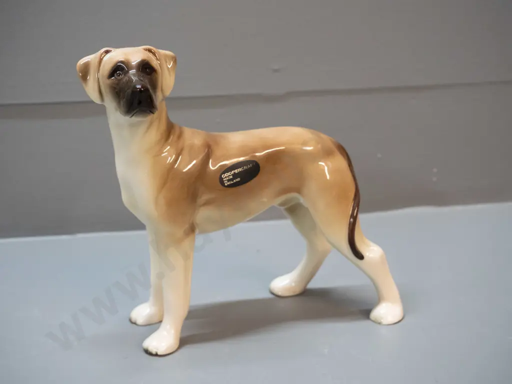 porcelain dog figure with Coopercraft England label H-170 L-170 Image 1++