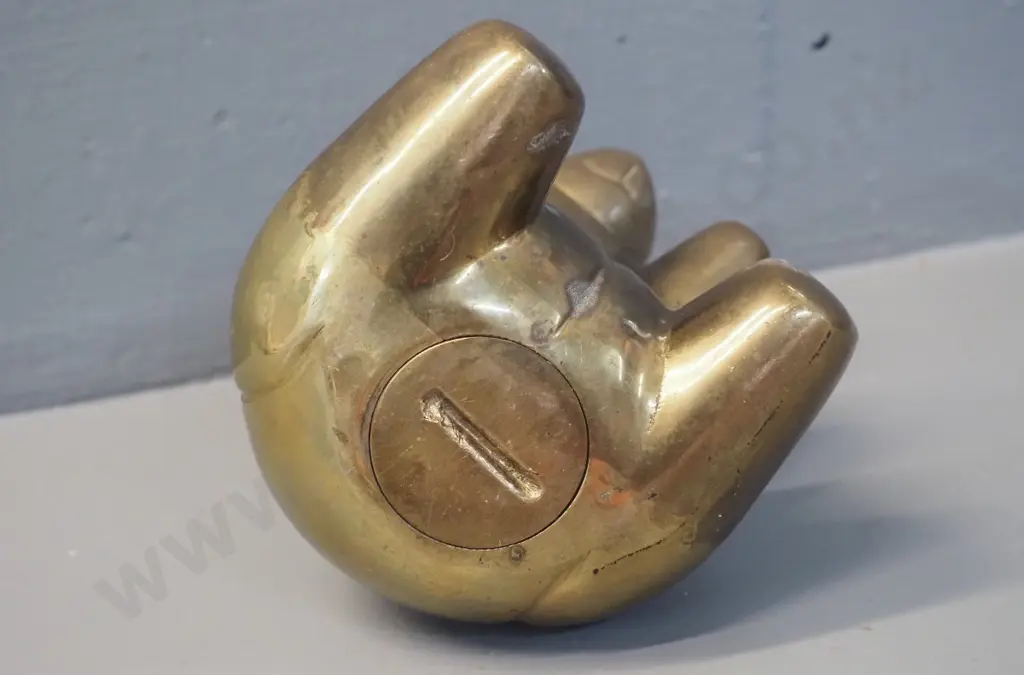 small cast brass teddy bear money box H-130 Image 1++