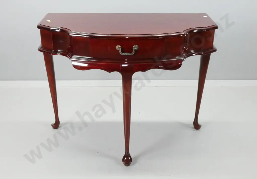 reproduction mahogany cab-leg hall / console table eith serpentine front, single drawer w/metal drop handle  H730 W900 Image 1++
