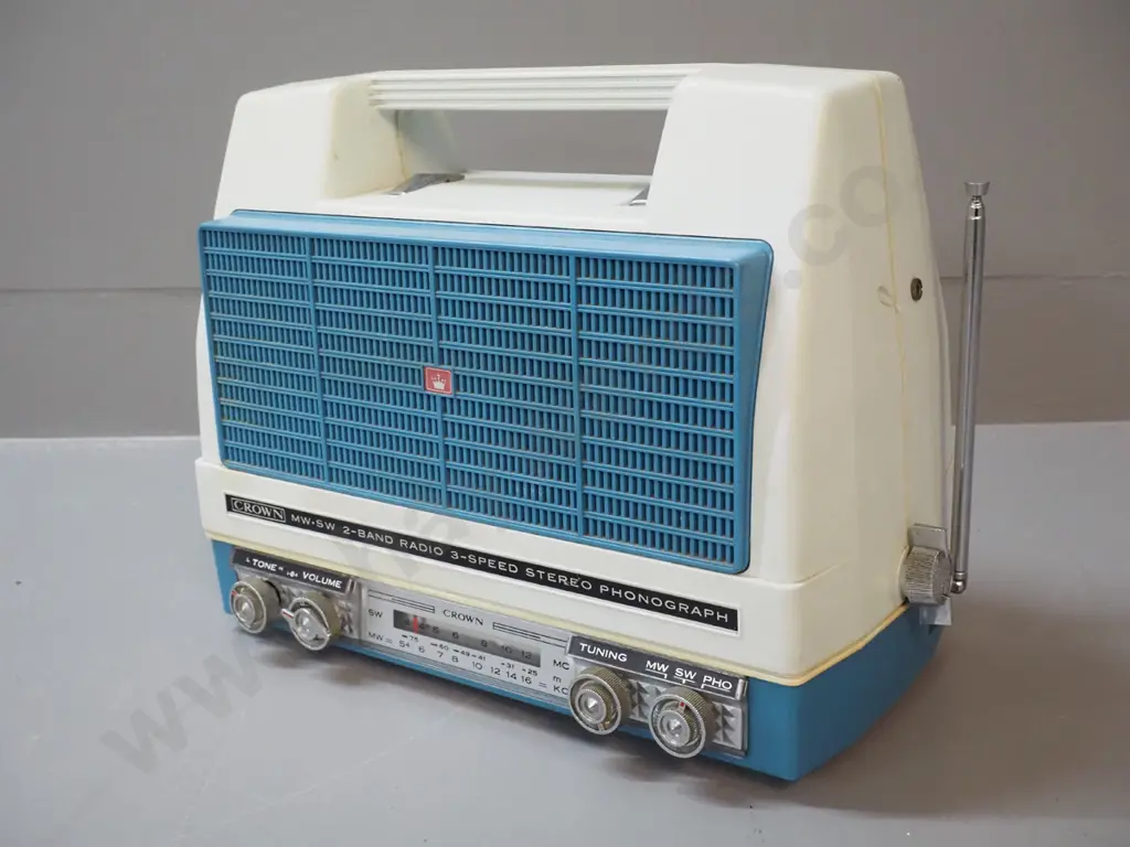 retro Crown portable 2-band radio & phonograph in modular plastic case - minor discolouration, some marks H-250 W-300 Image 1++