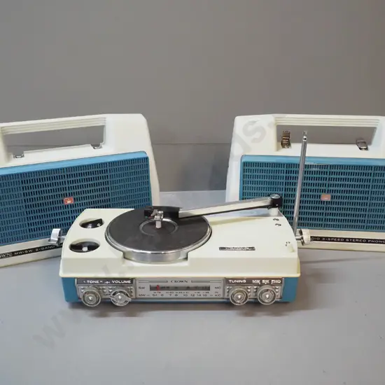 retro Crown portable 2-band radio & phonograph in modular plastic case - minor discolouration, some marks H-250 W-300