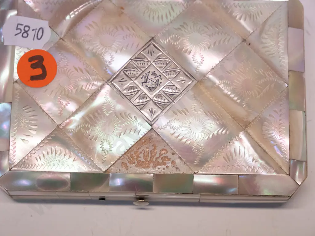 mother of pearl with silver insert card case [1 segment missing] Image 1++