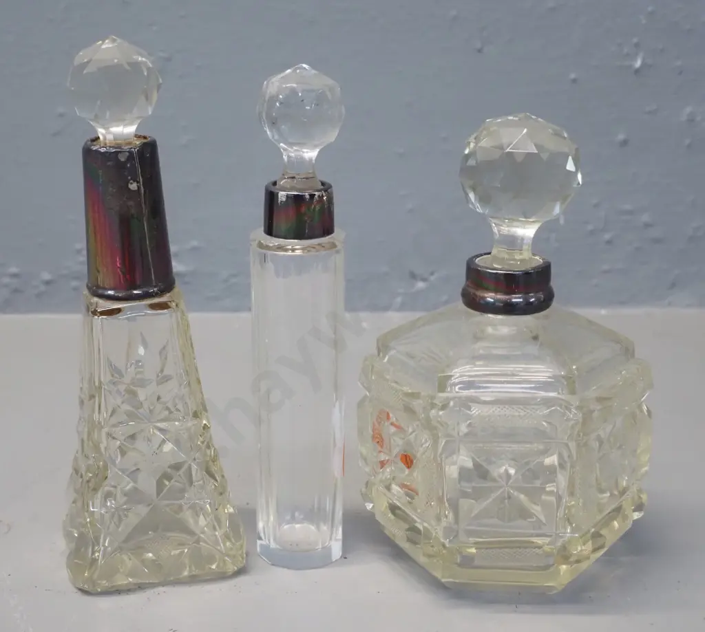 3 cut glass scent bottles with sterling silver trim - tallest is H-150 Image 1++