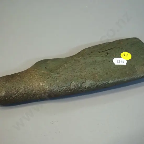 shaped stone adze head / toki L-220 W-70