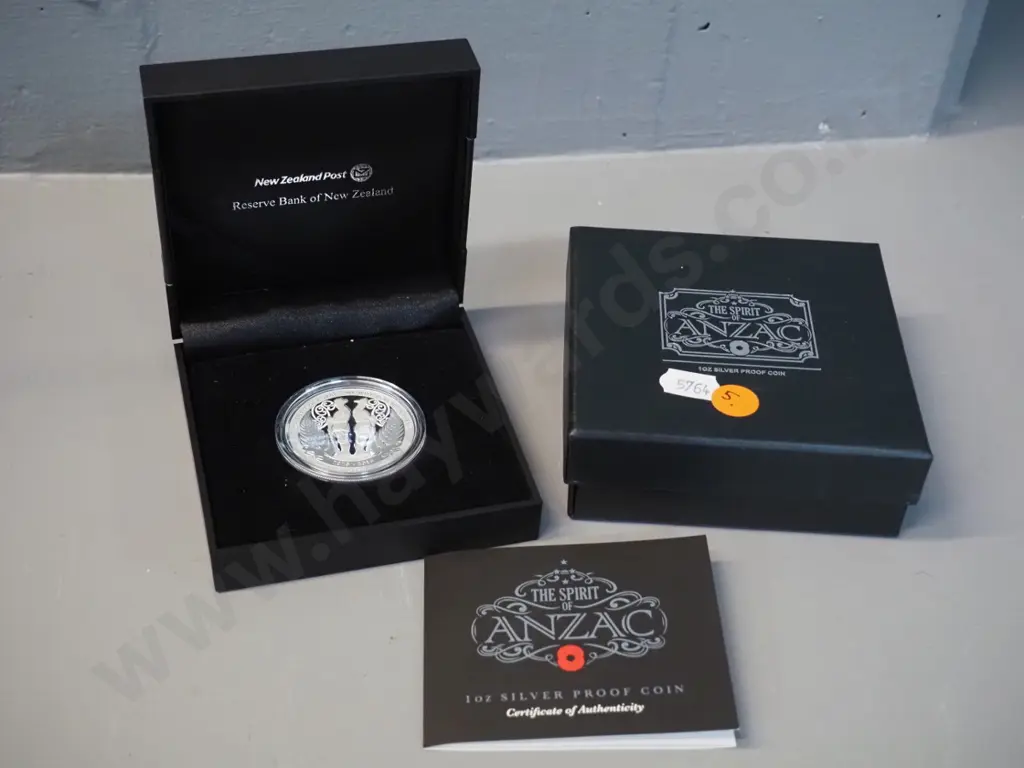 New Zealand boxed limited edition 2015 Spirit of Anzac silver proof coin Image 1++