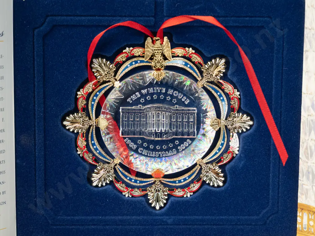 2 boxed White House souvenir Christmas tree ornaments for 2002 and 2010 - box dimensions approx 130 x 145 Image 1++