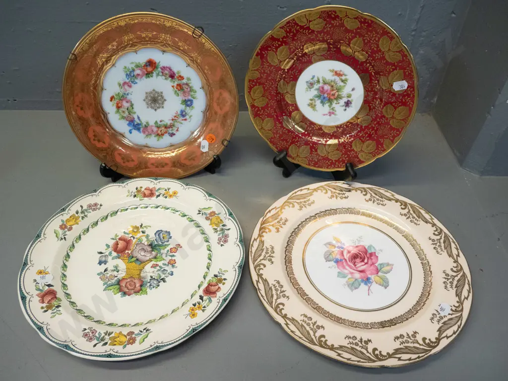 4 floral cabinet plates - Victorian hand painted milk glass, MInton hand-painted, Spode, Paragon D-275 Image 1++
