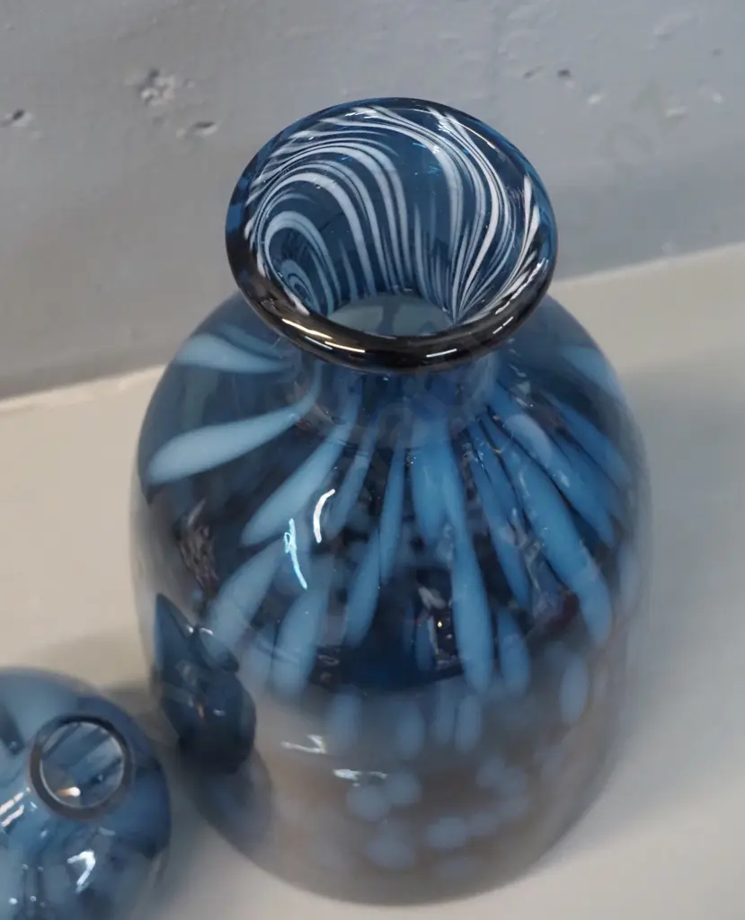 art glass vase with ball stopper H-340 Image 1++