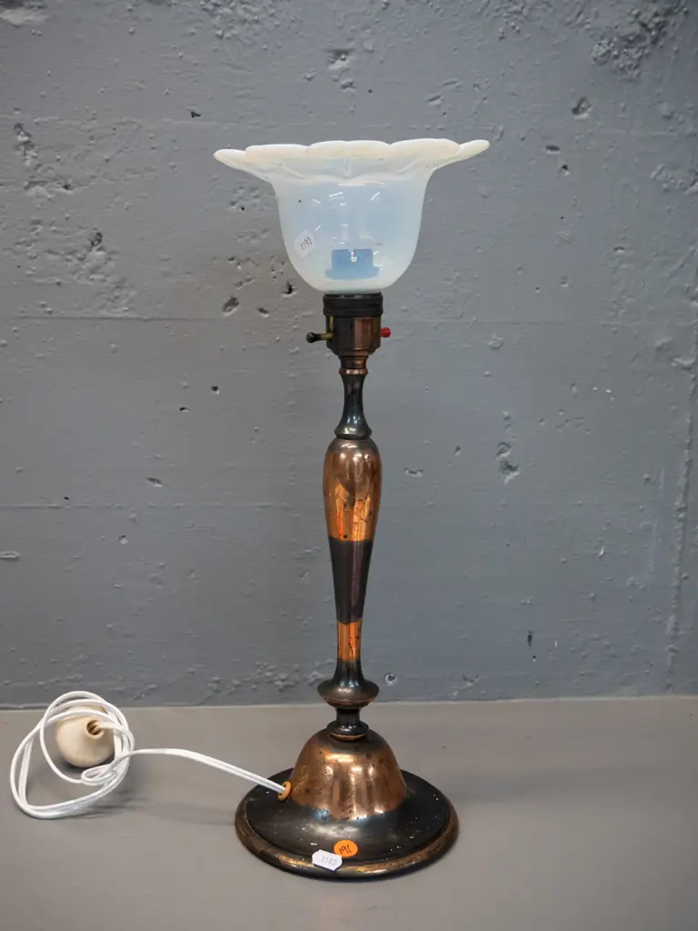 vintage copper table lamp with irridescent milk glass shade H-410 Shade D-160 Image 1++