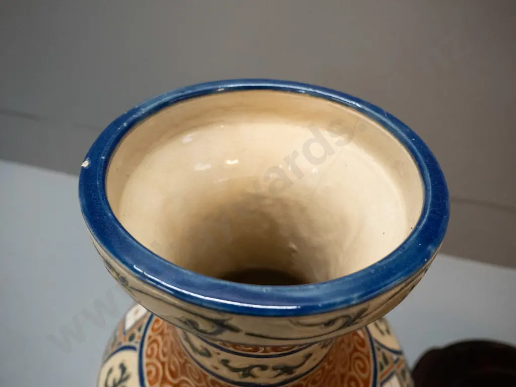 Vietnamese relief pattern vase on carved wooden stand - vase marked Saigon on base. Hairline crack, glaze fleck on rim. Image 1++