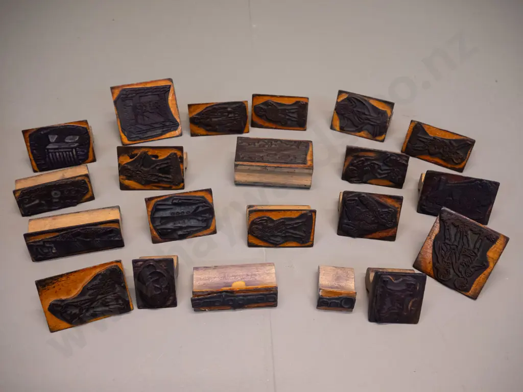 21 retro timber and rubber craft stamps, assorted figural subjects, jet plane 60x35, buildings etc. Image 1++