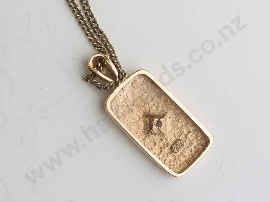 gold ingot with cz necklace stamped 375 Image 1++