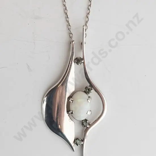opal & silver necklace stamped 925