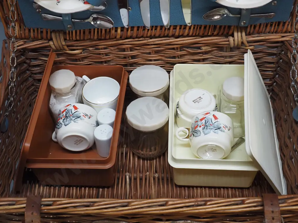 retro Brexton cane picnic hamper with 4-place cutlery, crockery etc. Image 1++