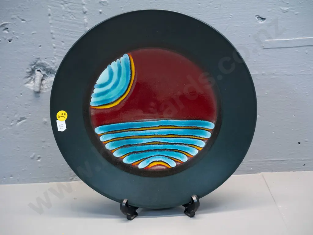 Poole Pottery Millenium dish D-265 Image 1++