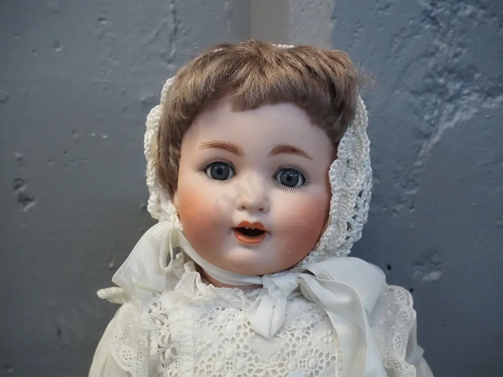vintage porcelain doll - marked 201 Germany - L-460 Image 1++