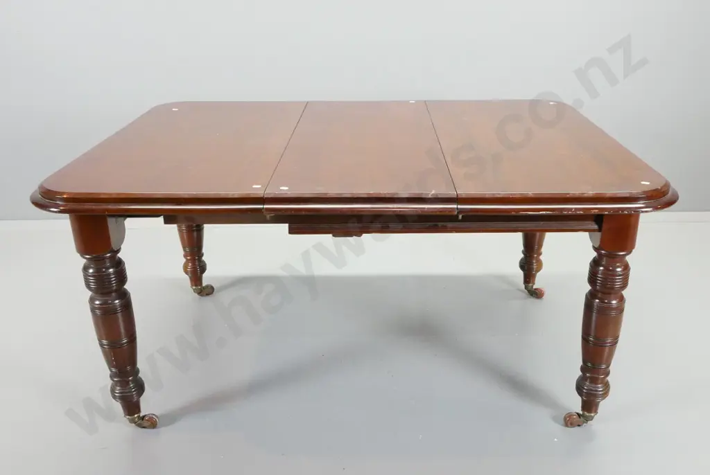 Edwardian mahogany turned leg draw-leaf dining table with 3 leaves, on porcelain casters - scratching to top H710 Image 1++