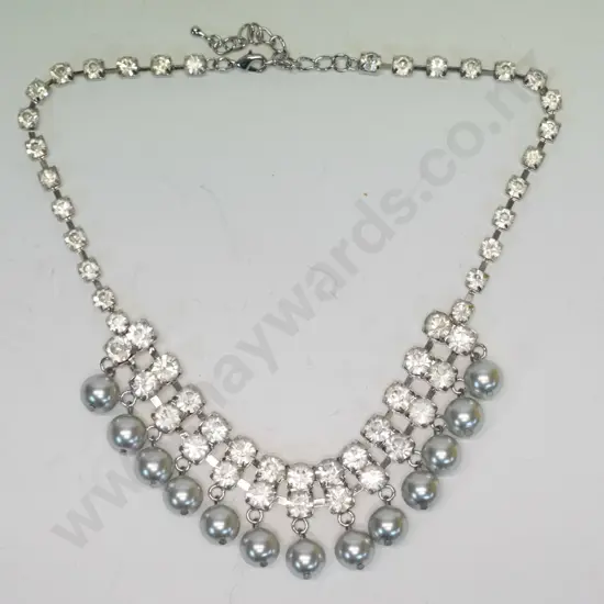 costume necklace