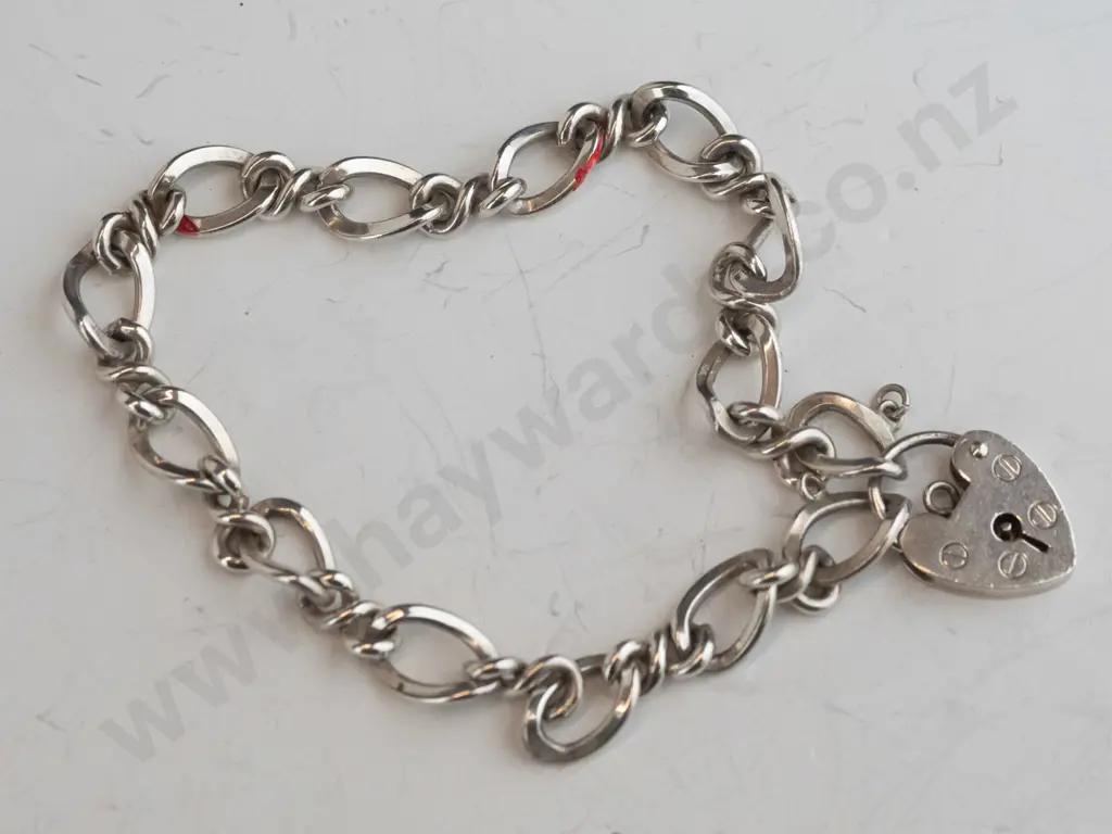 silver bracelet with heart clasp stampedn 925 Image 1++