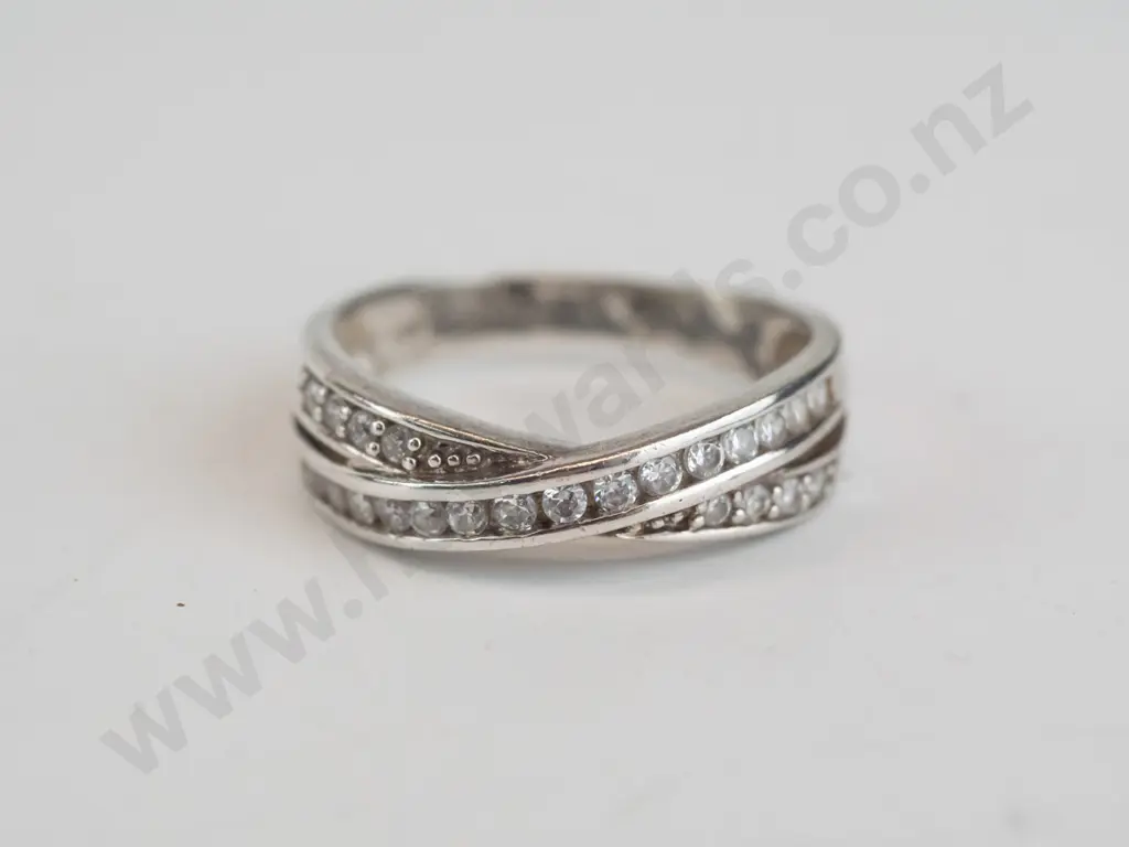 silver cz cross over ring Image 1++