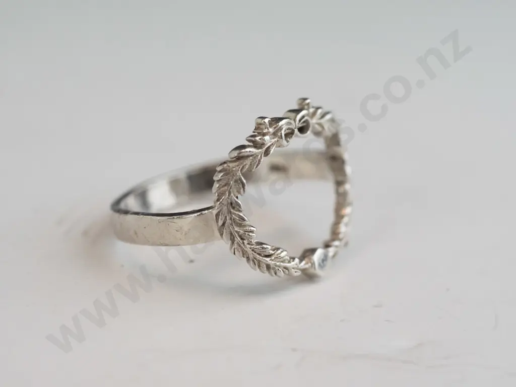 silver ring stamped  925 Image 1++
