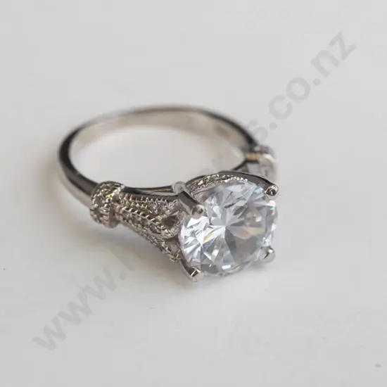 silver ring stamped 925