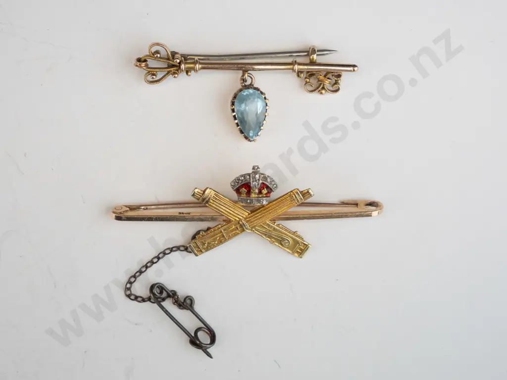 2 bar brooches -no marks Image 1++