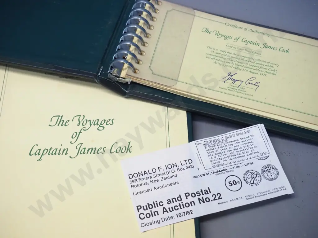 1977 Australian Voyages Of Captain James Cook Sterling Silver Proof Set in hard bound folio, with separate description Image 1++
