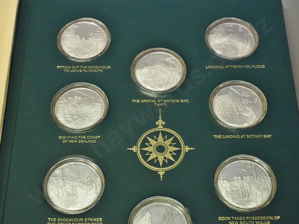 1977 Australian Voyages Of Captain James Cook Sterling Silver Proof Set in hard bound folio, with separate description Image 1++