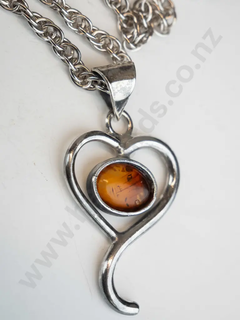 silver amber necklace stamped 925 Image 1++