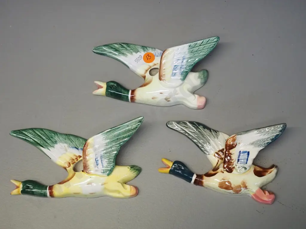 3 flying wall pocket ducks - marked Japan, one not matching others has repair - each approx. H-100 W-150 Image 1++