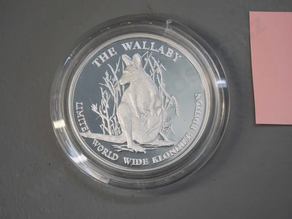 The Wallaby / Australian Prospector Limited Worldwide Klondike Edition 2.5 ounce silver coin Image 1++