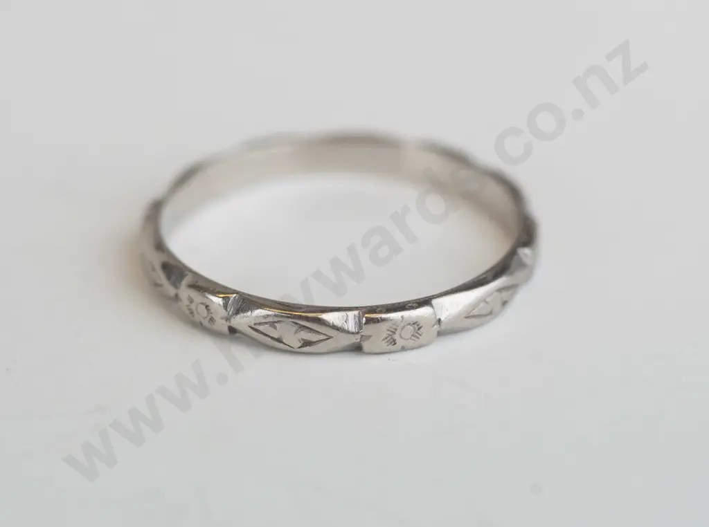 platinum eternity ring Image 1++