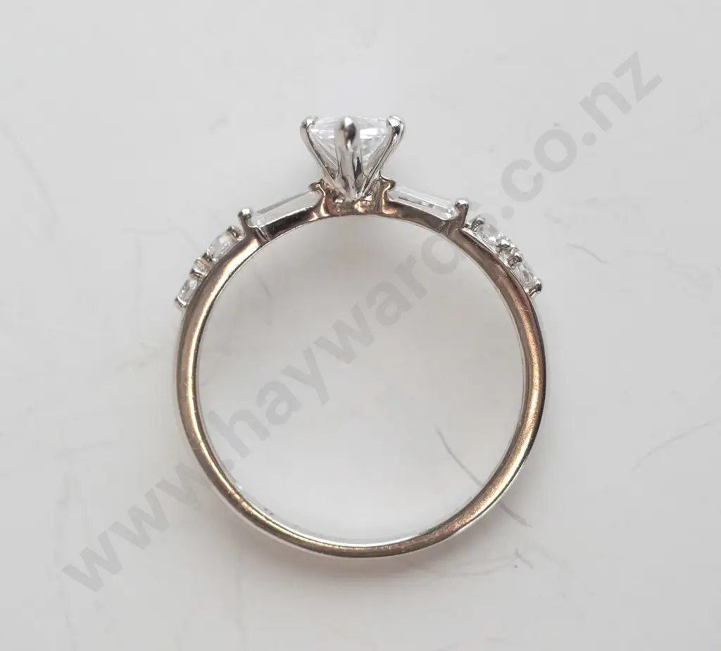 silver cz dress ring stamped 925 Image 1++