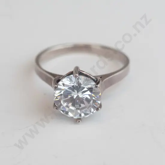 silver cz dress ring stamped 925