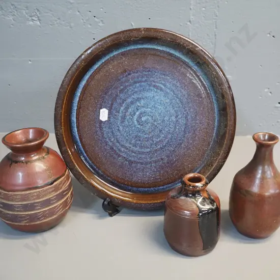 4 pieces NZ studio pottery marked IS or labeled Isobel Spittle - 3 vases and a plate D-260, tallest vase H-150