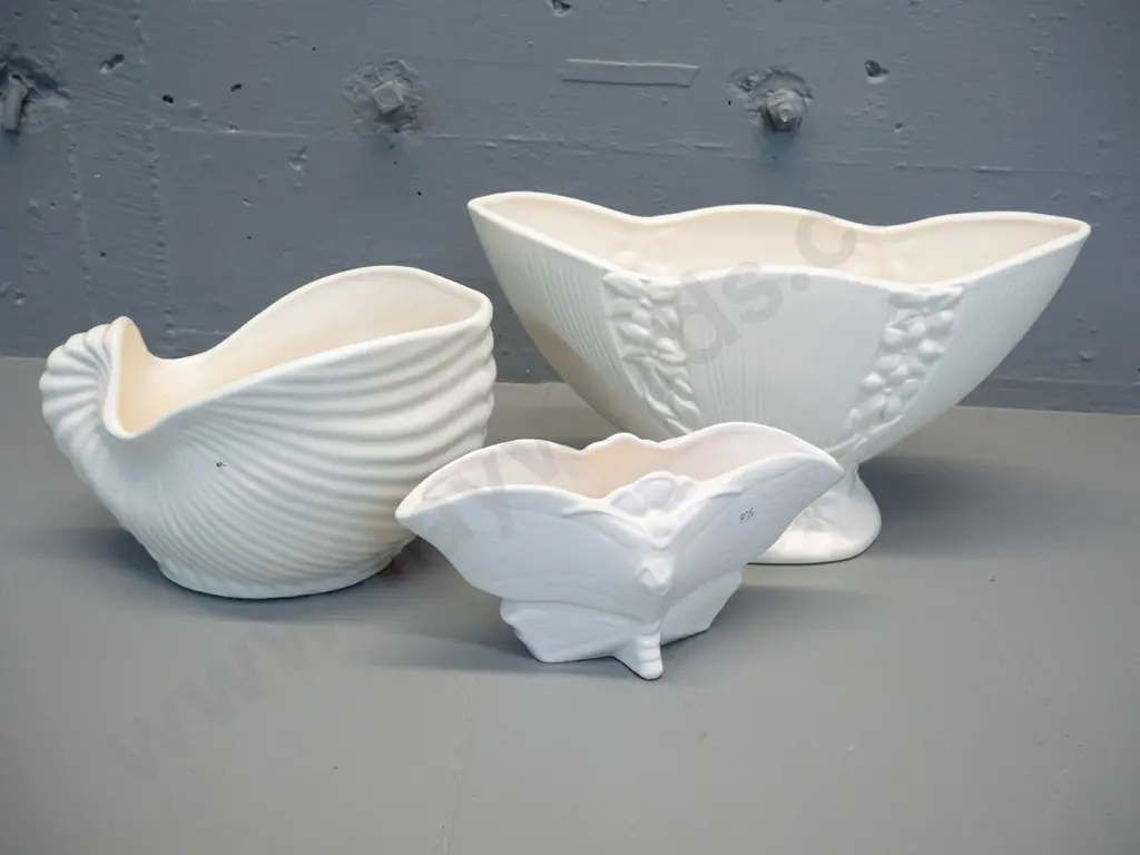3 vases - Crown Lynn 553 trough H160 L310, Crown Lynn 135 shell shaped, and small vase, Crown Lynn shape, Image 1++