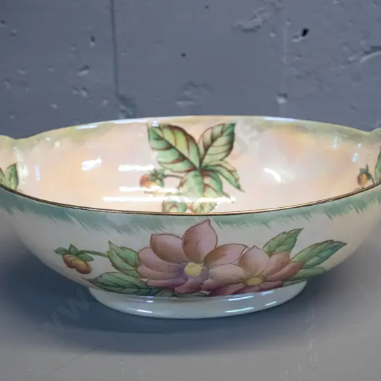 Maling dahlia pattern lustre oval footed bowl H-100 L180-250 W-