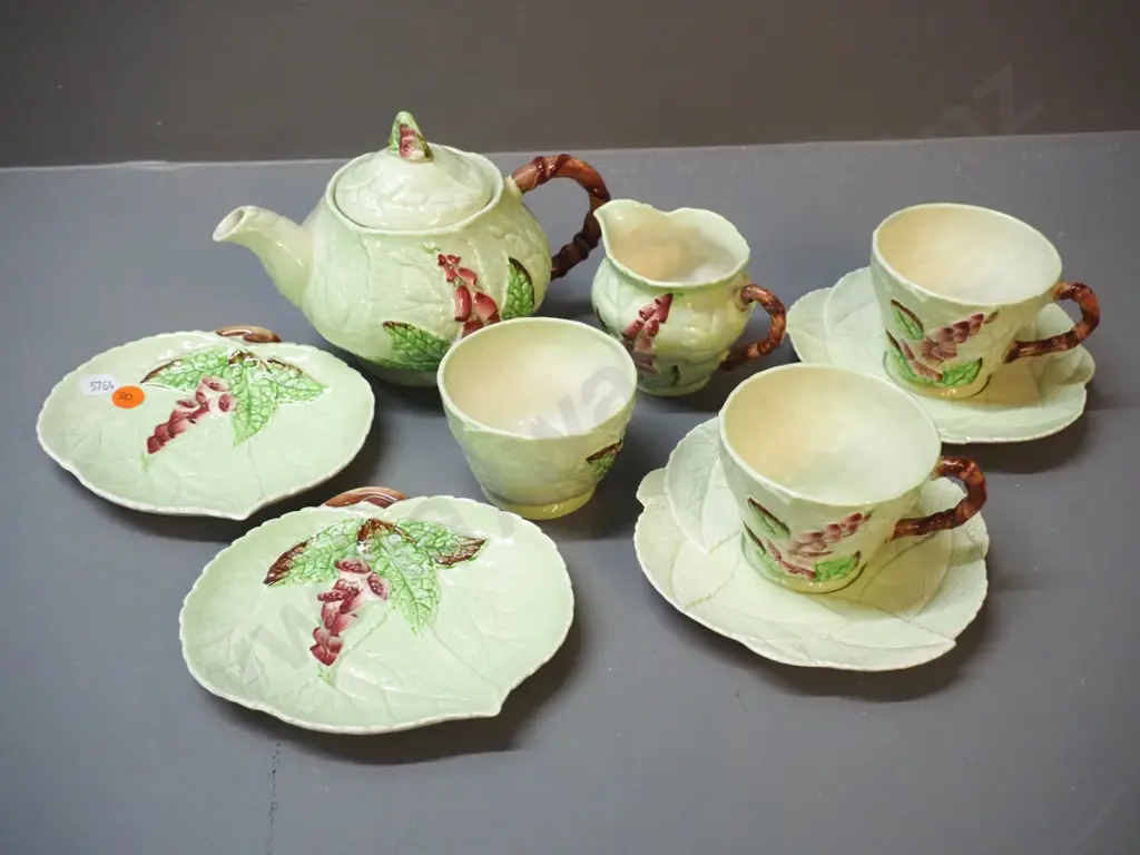 Carlton Ware Foxglove green glaze tea for two set with teapot, plus 2 dishes Image 1++