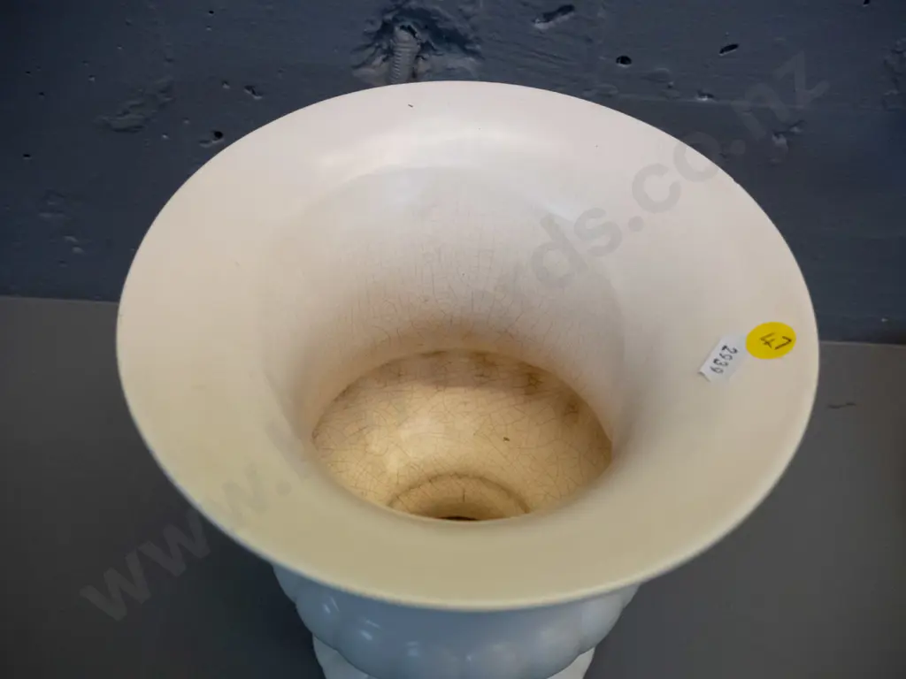 Crown Lynn classical urn shaped vase No. 533? H-230 W-200 Image 1++