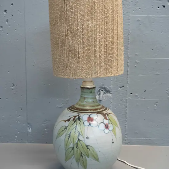 NZ studio pottery / Richmond (Neil Grant?) table lamp with wool shade H-480 Base D-200