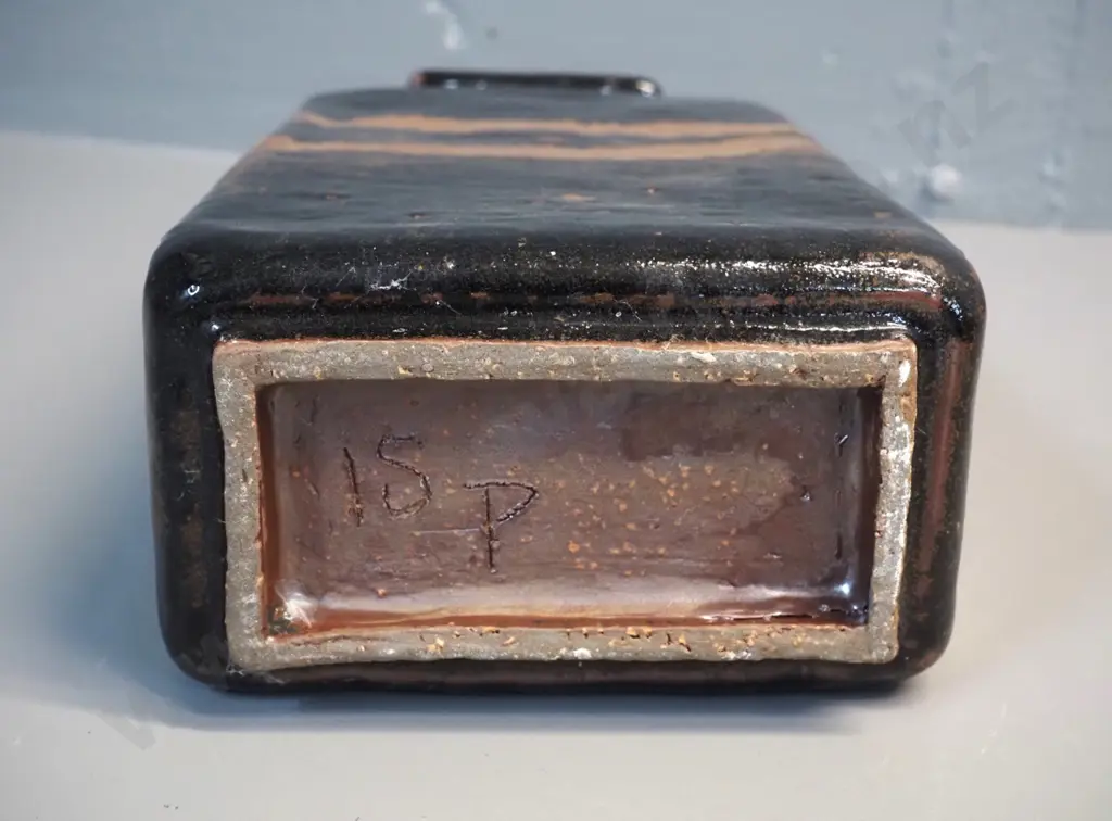 large slab pottery vase marked "IS" (Isobel Spittle) H-330 W-170 D-100 Image 1++