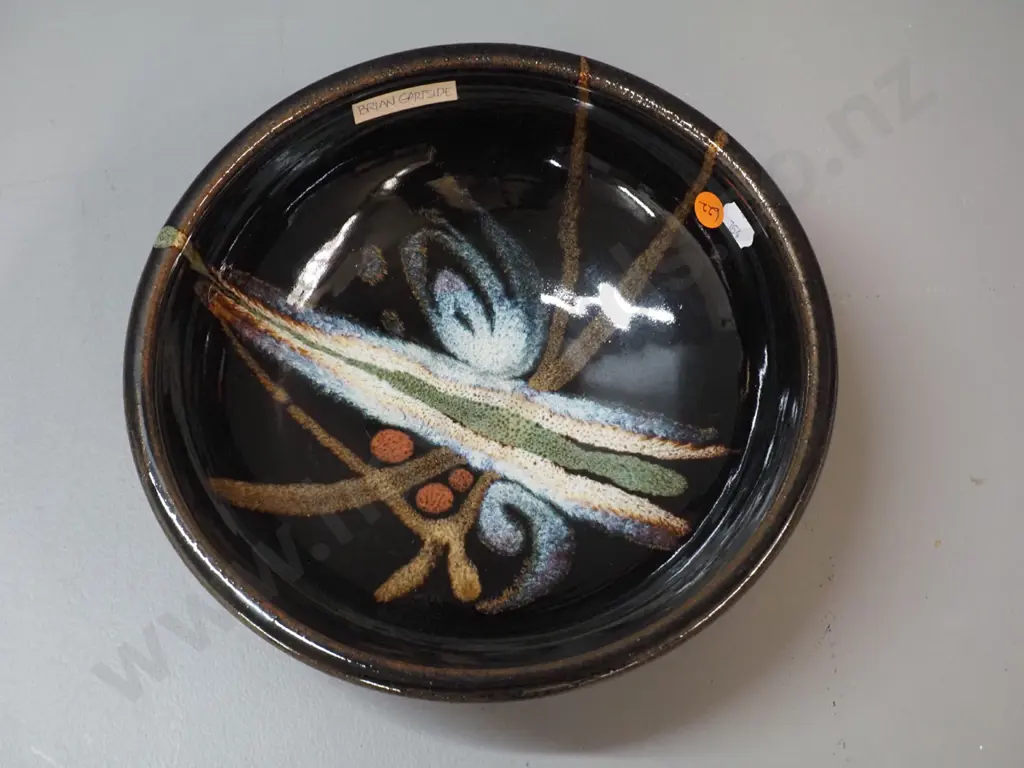 Brian Gartside NZ studio pottery bowl H-80 D-250 Image 1++