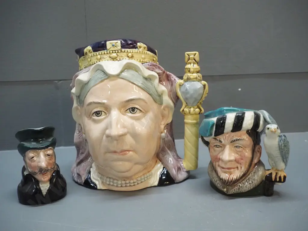 3 character jugs - Royal Doulton Queen Victoria H-190 and smaller Falconer, and a Kelsboro The Colonel Image 1++