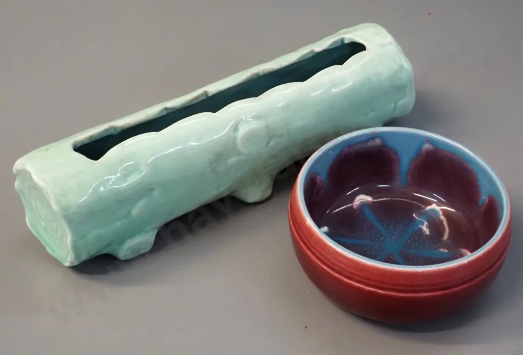 2 pieces O.C. Stephens pottery - small bowl D-95 and a log trough with a few flecks to the glaze L-210 Image 1++