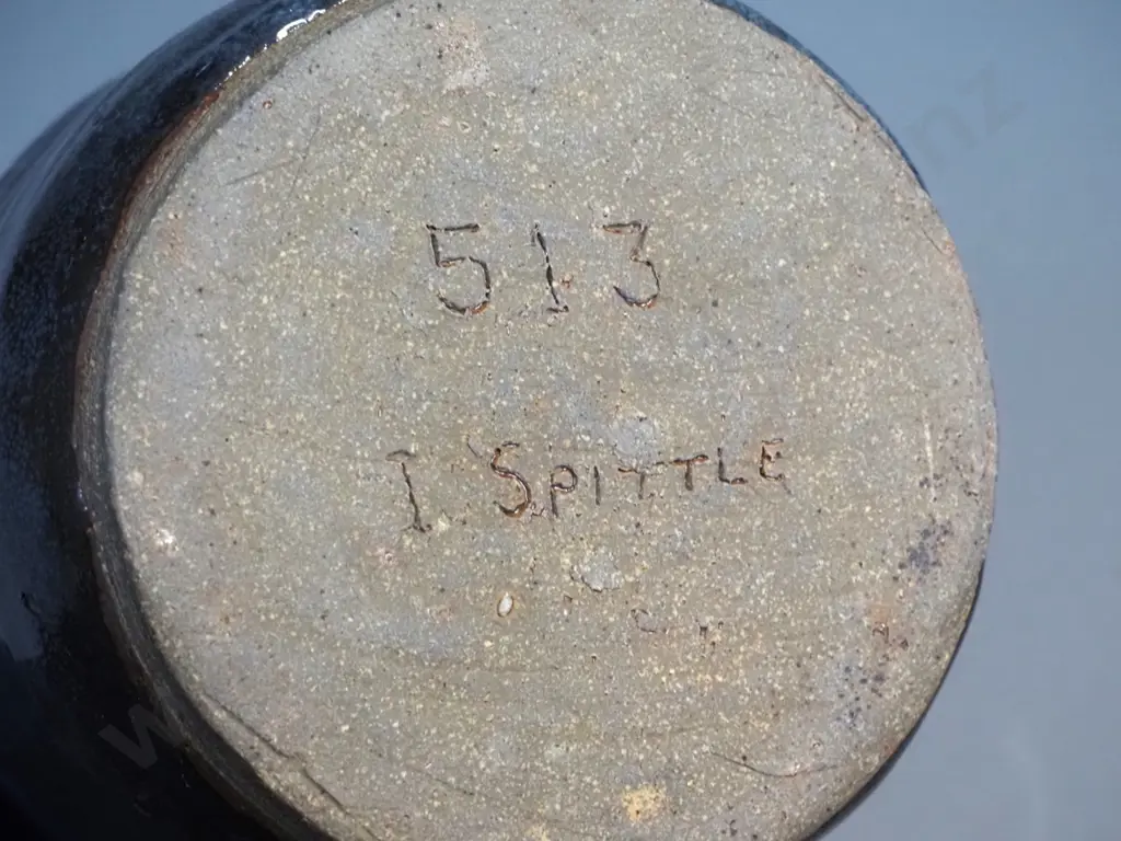pottery jug / vase marked I (Isobel) Spittle H-320 D-150 Image 1++