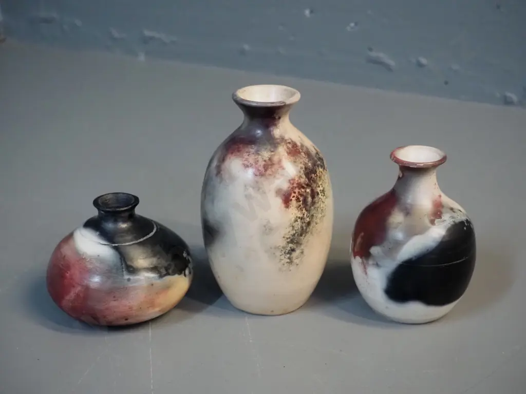 3 small raku glaze pottery vases - one marked Isobel Spittle, tallest is H-140 Image 1++