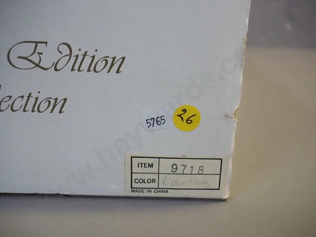 Hillview Lane display doll in original box - "Courtney" H-470 Image 1++